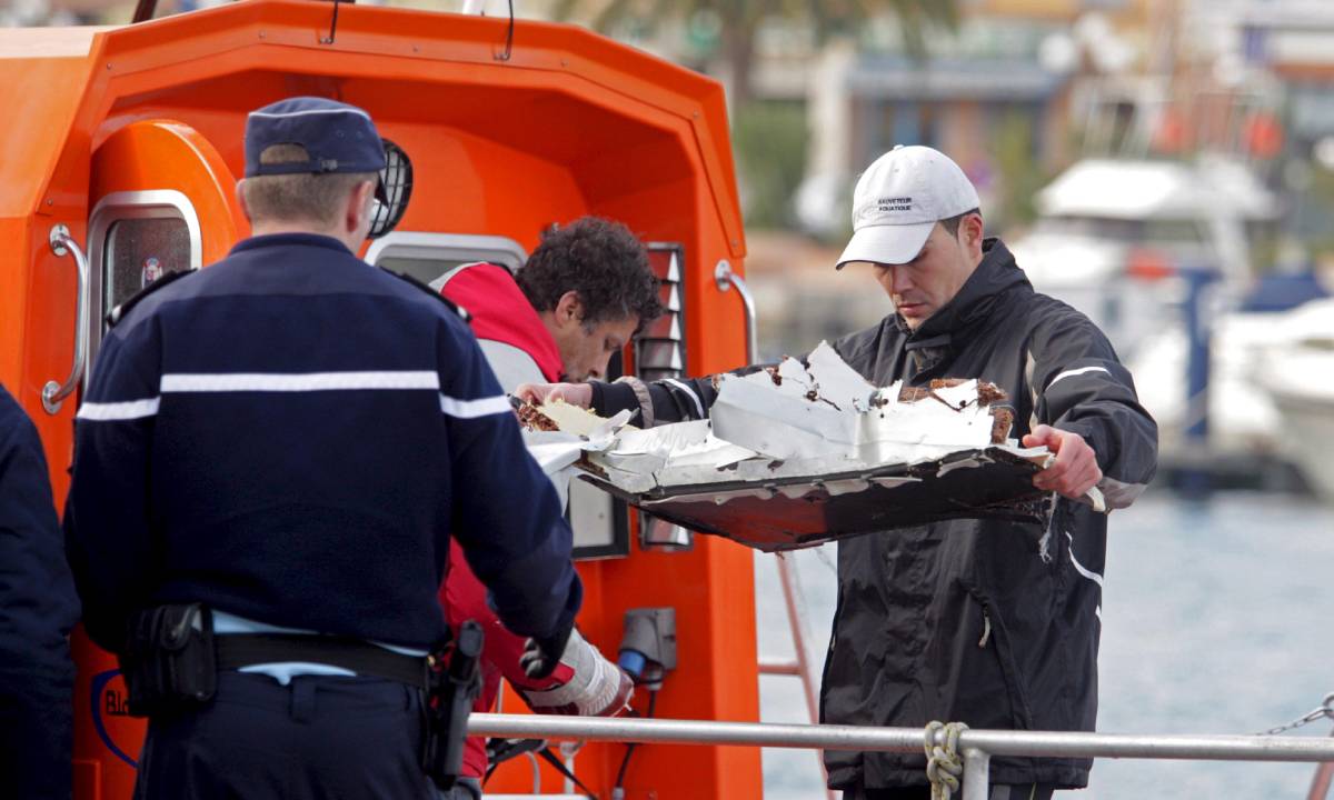 Veliki val prevrnuo brodicu obitelji u Francuskoj, umrlo troje djece